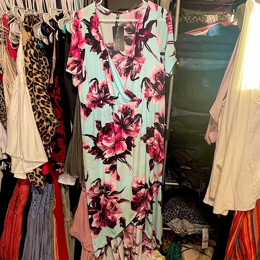 Glitzy Girlz Maxi Wrap Dress 3X NWT Floral